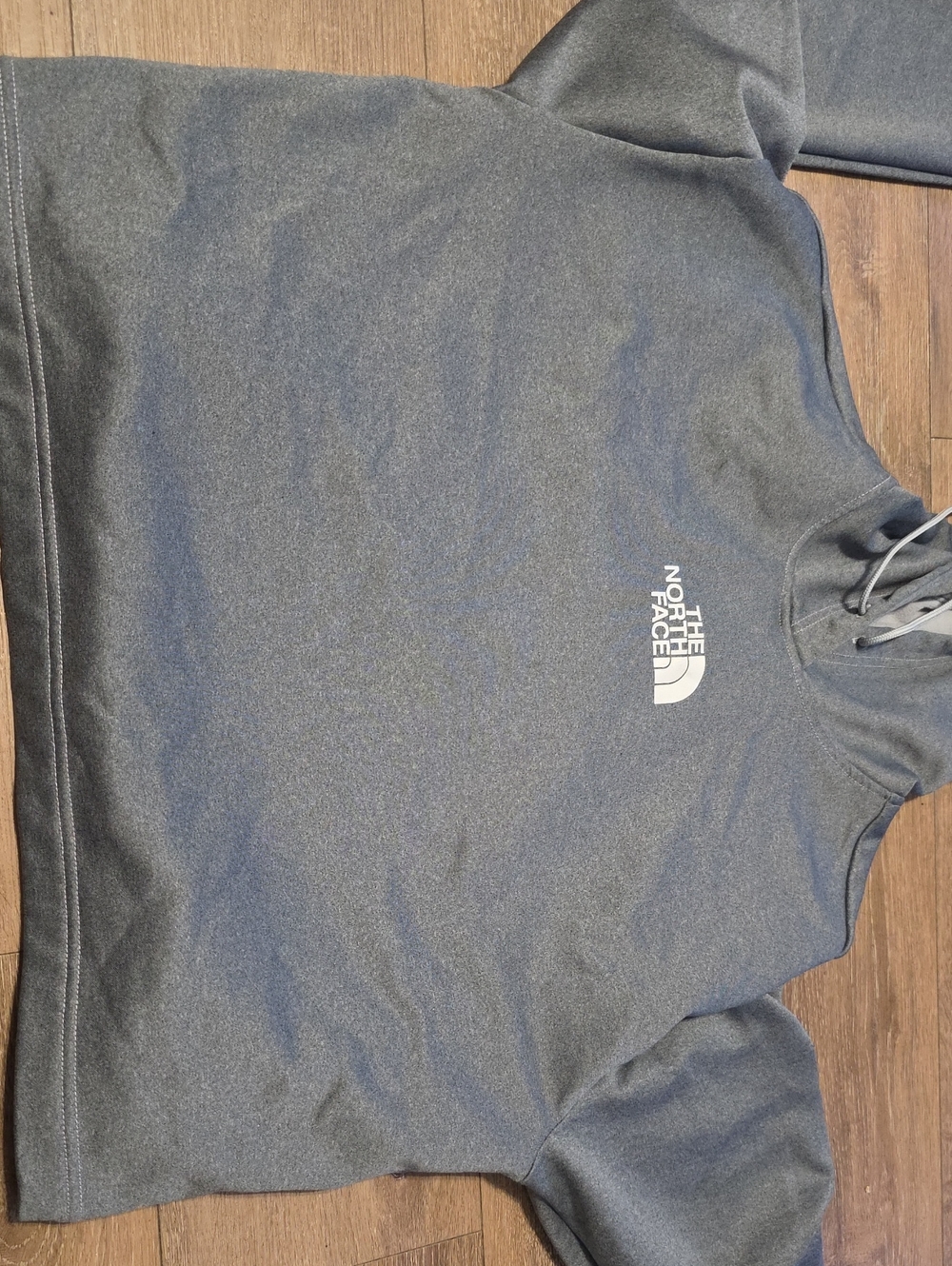 The North Face Women's Charcoal Gray Pullover